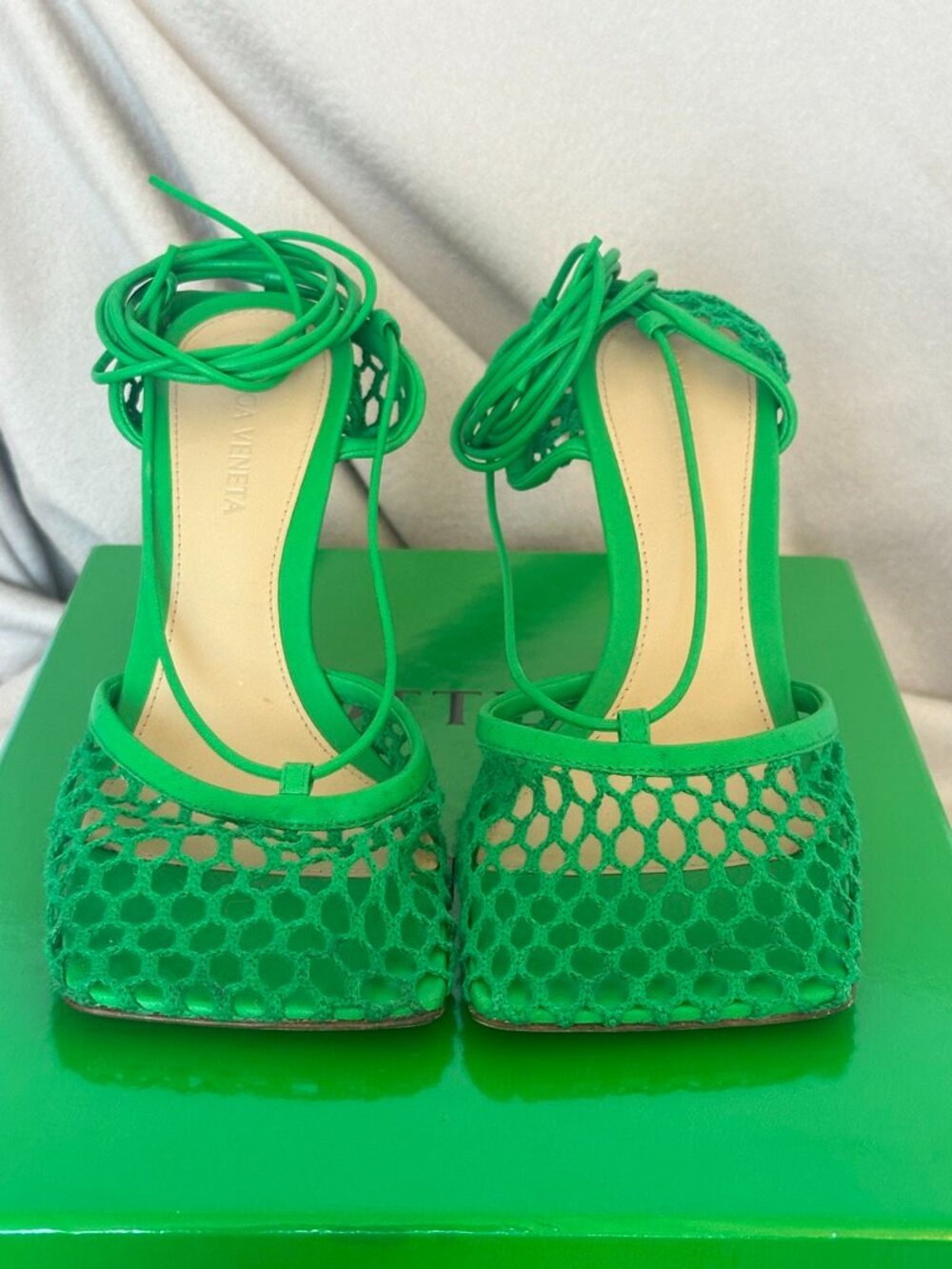 Bottega Veneta Mesh Grass Green Stretch Lace-up sandals - Picture 5 of 10